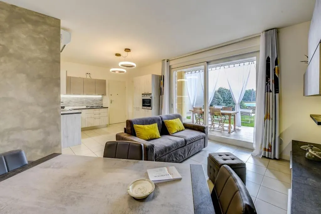 Maison Martina Lonato Apartament